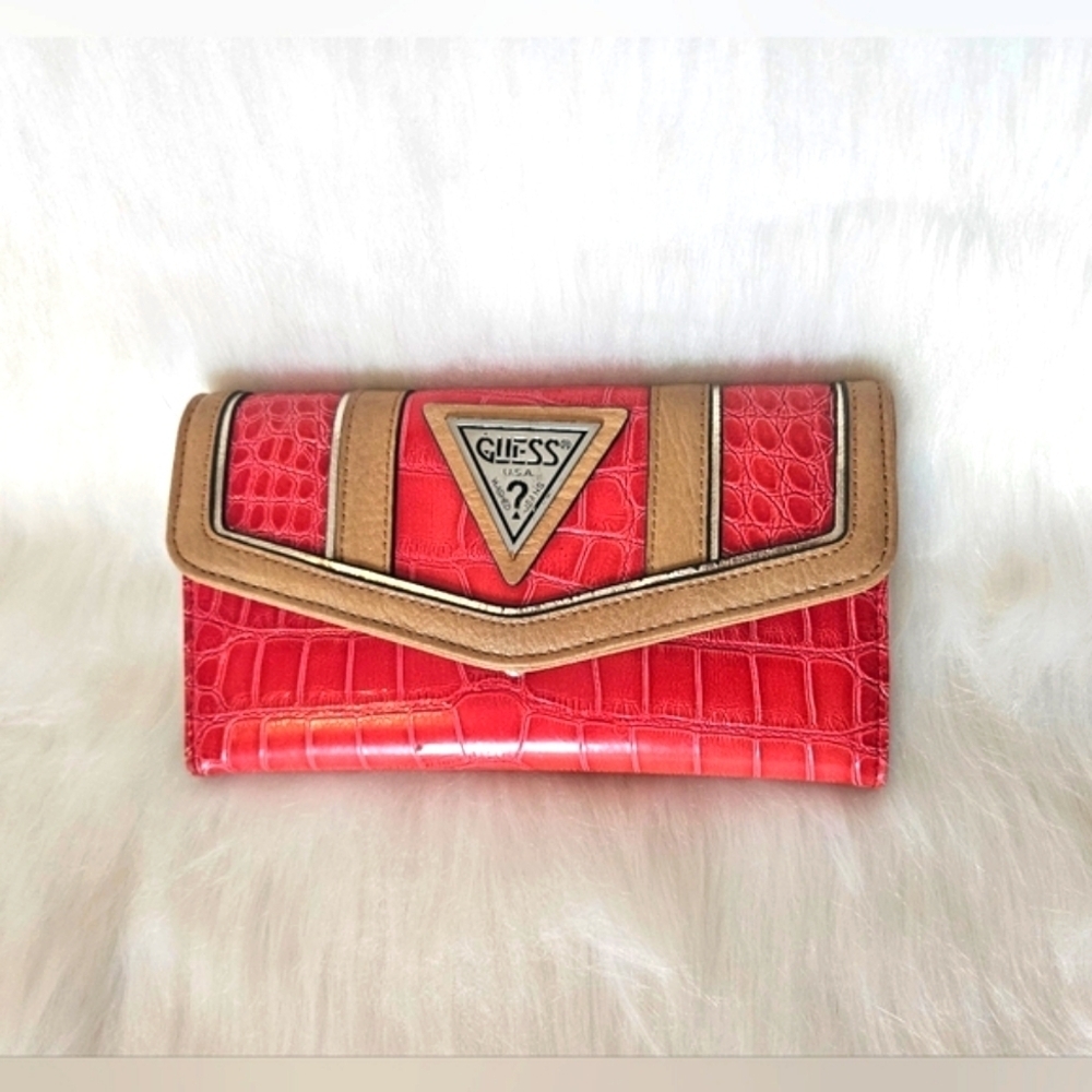 Guess Jeans Vintage Y2K Leopard Fuschia Faux Alligator Wallet Set